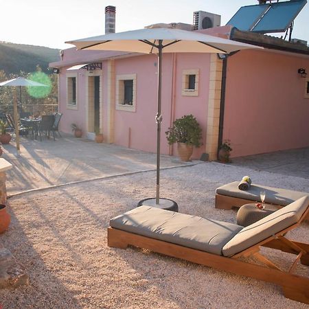 House Of Harmony Villa Kamisiana ภายนอก รูปภาพ