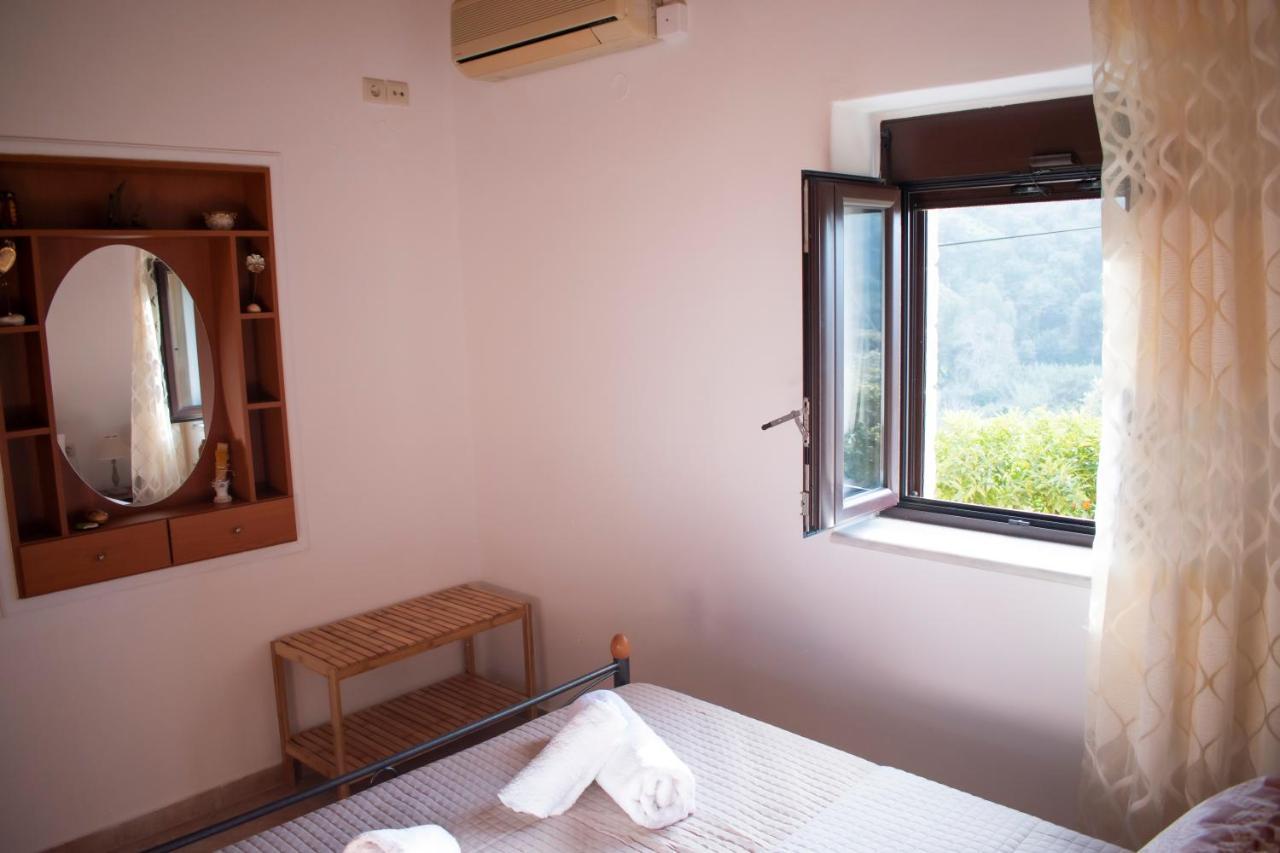 House Of Harmony Villa Kamisiana ภายนอก รูปภาพ