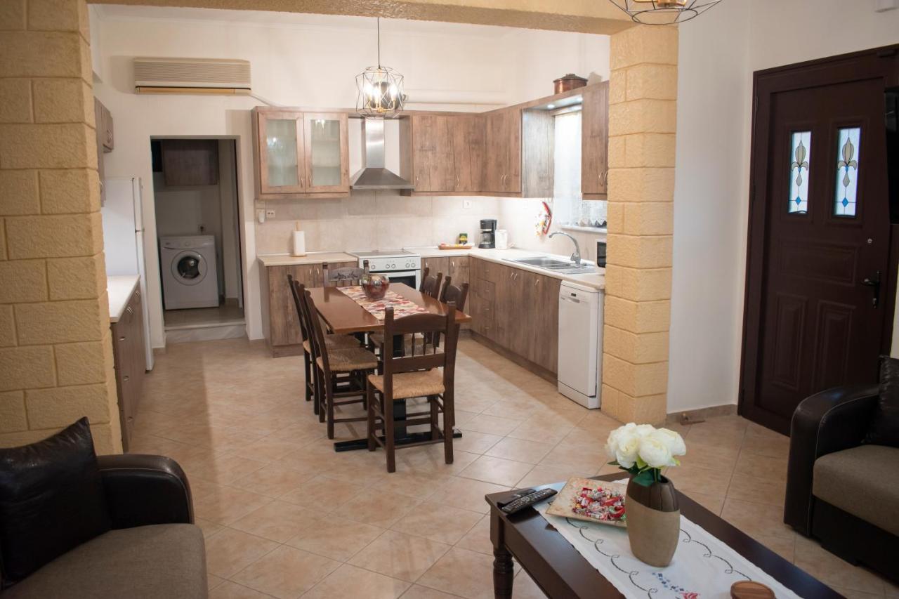 House Of Harmony Villa Kamisiana ภายนอก รูปภาพ