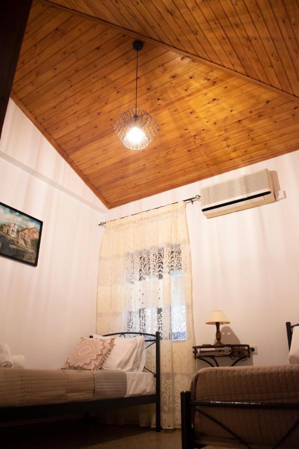 House Of Harmony Villa Kamisiana ภายนอก รูปภาพ